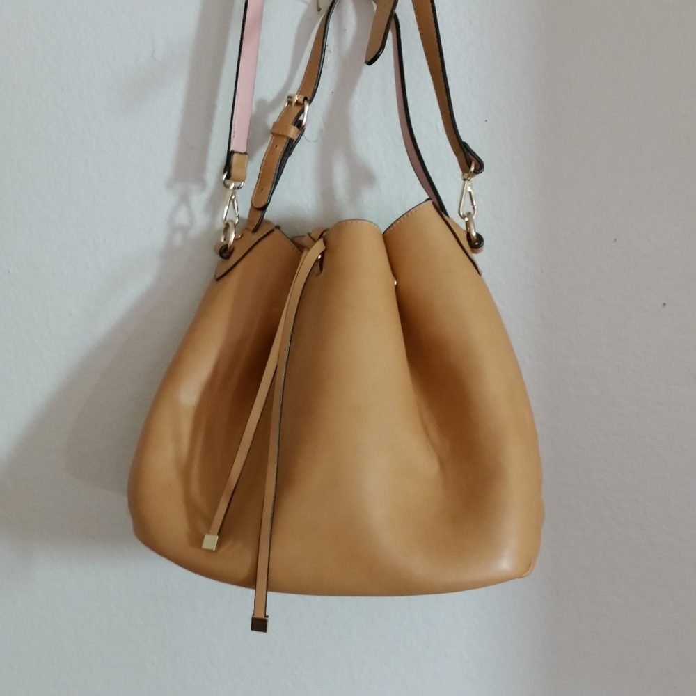 WAREHOUSE Large Bucket Bag TAN/PINK